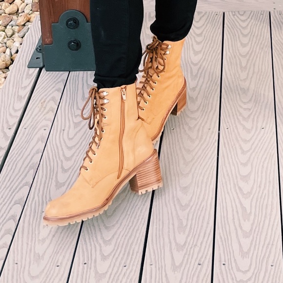 seychelles irresistible tan leather boot - size 9.5 *fit like 9 - Picture 2 of 9